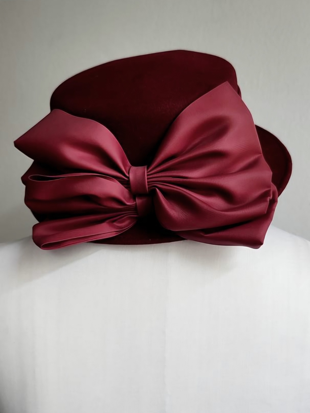 Vintage 80s Michael Howard 100% Wool Felt Fedora Hat Burgundy Satin Bow NY